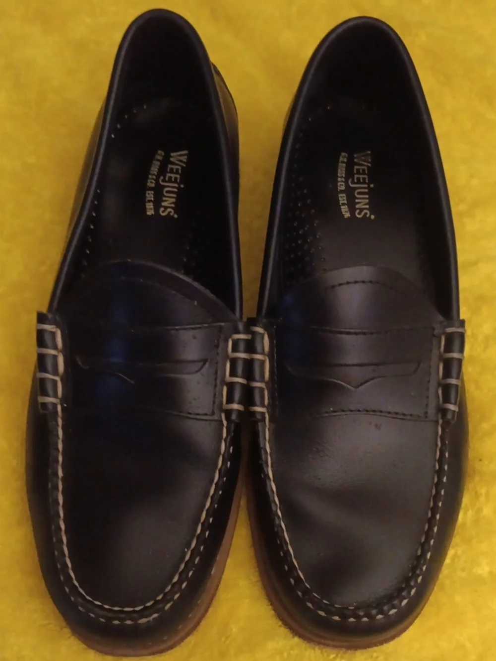 Weejuns Men's NAVY Leather Penny Loafers